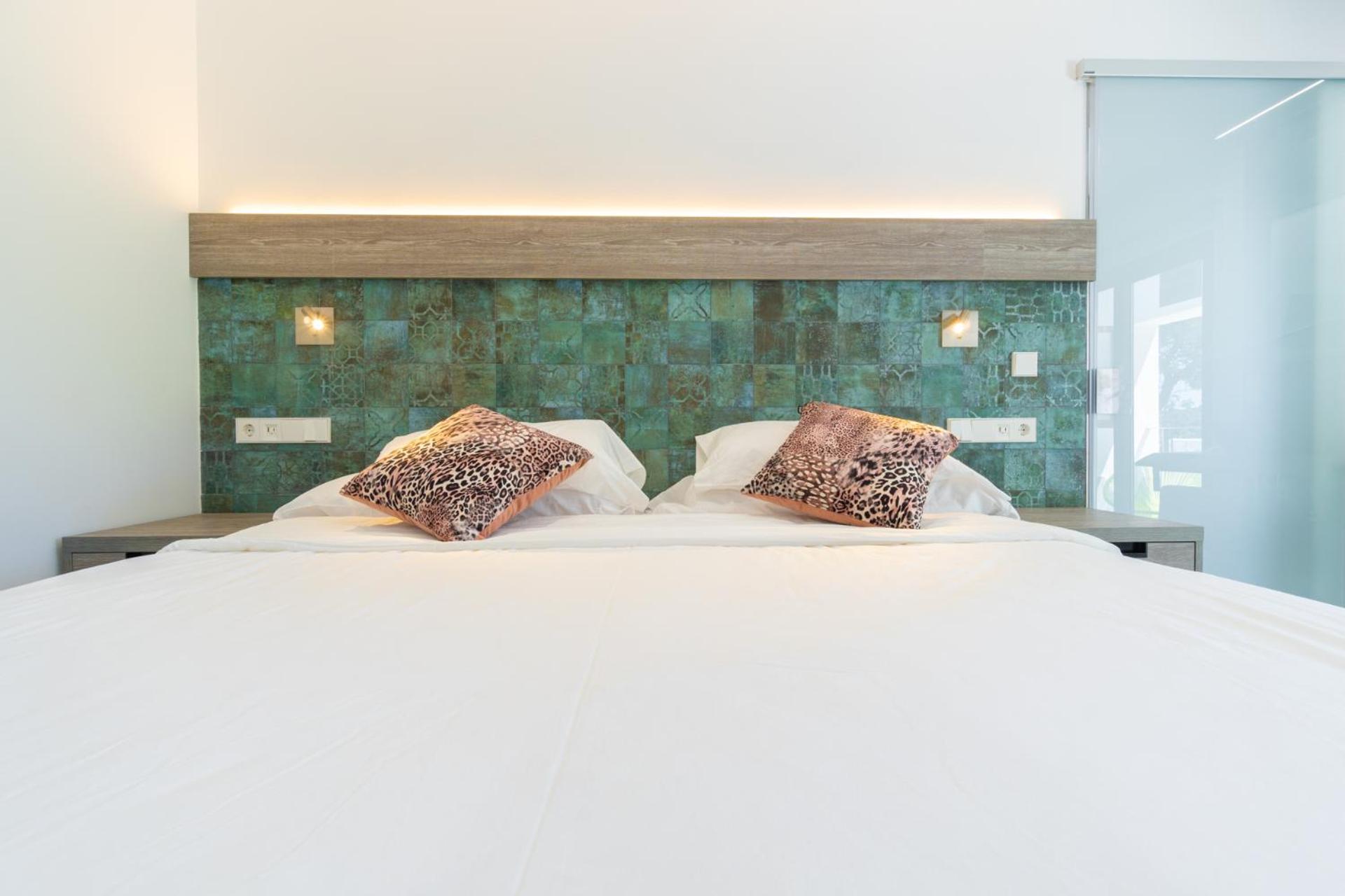 Hostal Restaurante Pou Des Lleo Сан-Карлос-де-Перальта Номер фото