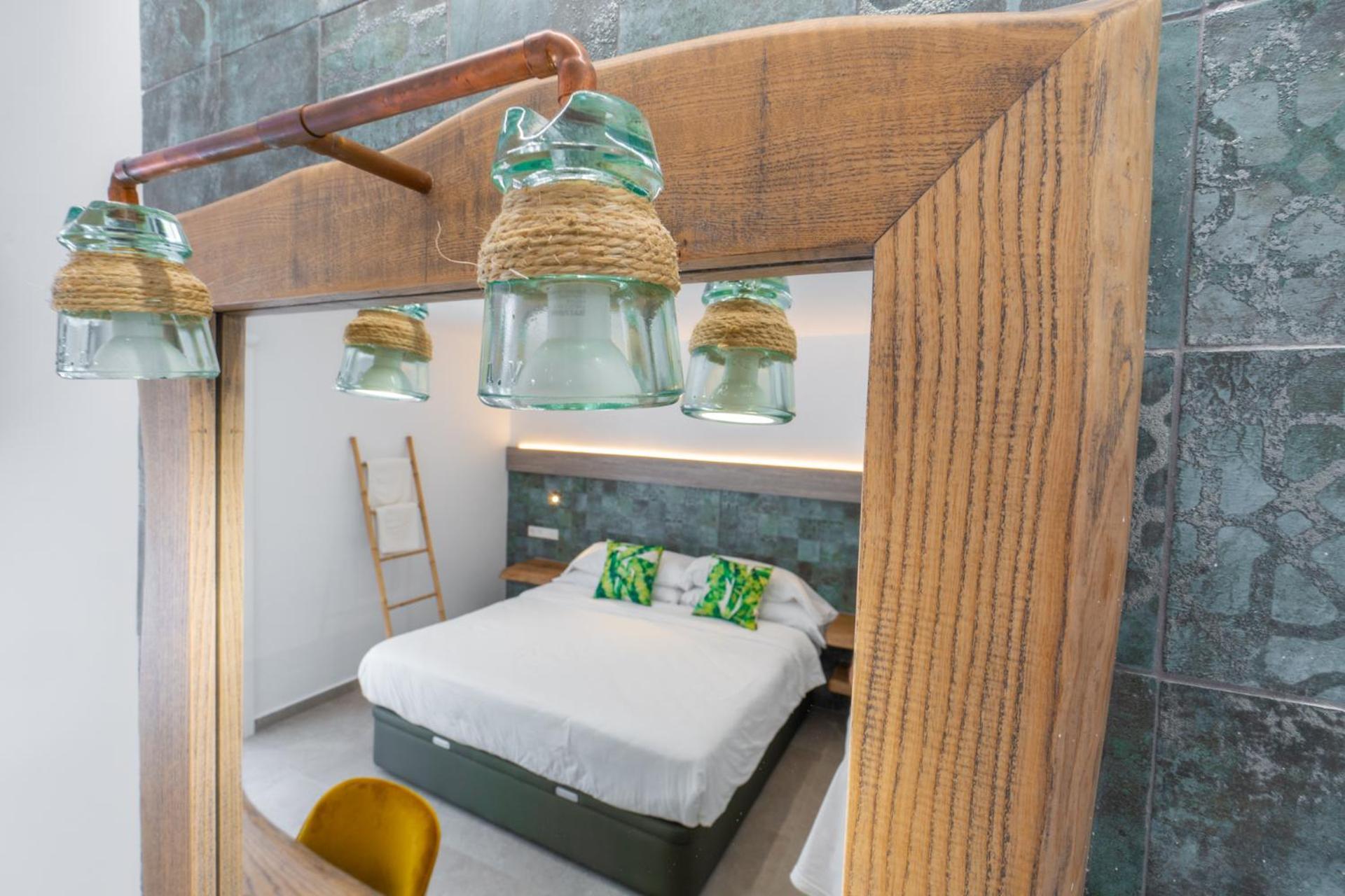 Hostal Restaurante Pou Des Lleo Сан-Карлос-де-Перальта Номер фото